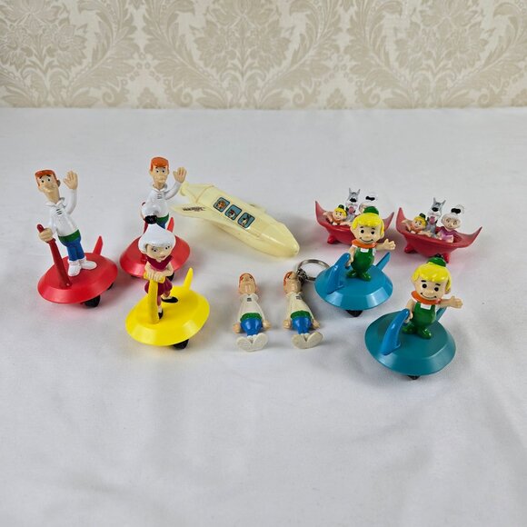 Bundle of 10 Assorted Wendy's The Jetsons Toys and Keychain Plastic Vintage - Picture 1 of 16